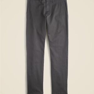 J. Crew Men's 484 Slim-fit stretch chino pants in Charcoal (32/32)